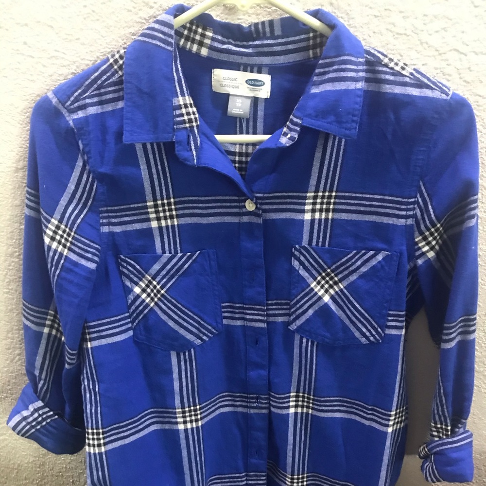 🌵BUNDLE OF 3 FLANNEL BUTTON UP🌵